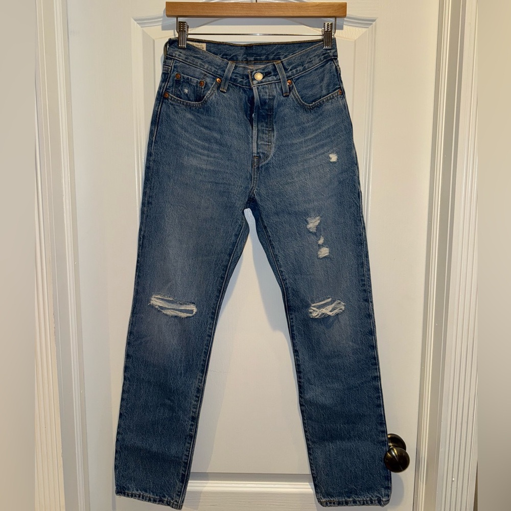NWOT 501 Original Fit Women’s Jean